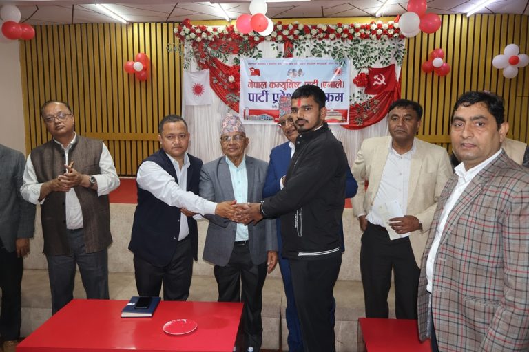 स्वार्थ पूरा नहुने देखेपछि अस्थिरताका पक्षधर सल्बलाए : लिला गिरी