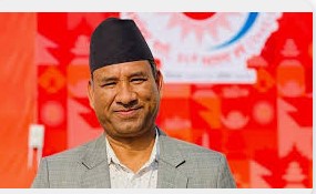 भण्डारीको सदस्यता विवादमा फरक मत राख्न खोज्ने कर्ण  थापालाई रोक : अध्यक्ष ओली