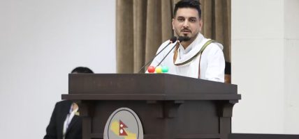 स्रोतबाटै फोहोर वर्गीकरण अनिवार्य गर्ने सरकारको योजना : मन्त्री लम्साल
